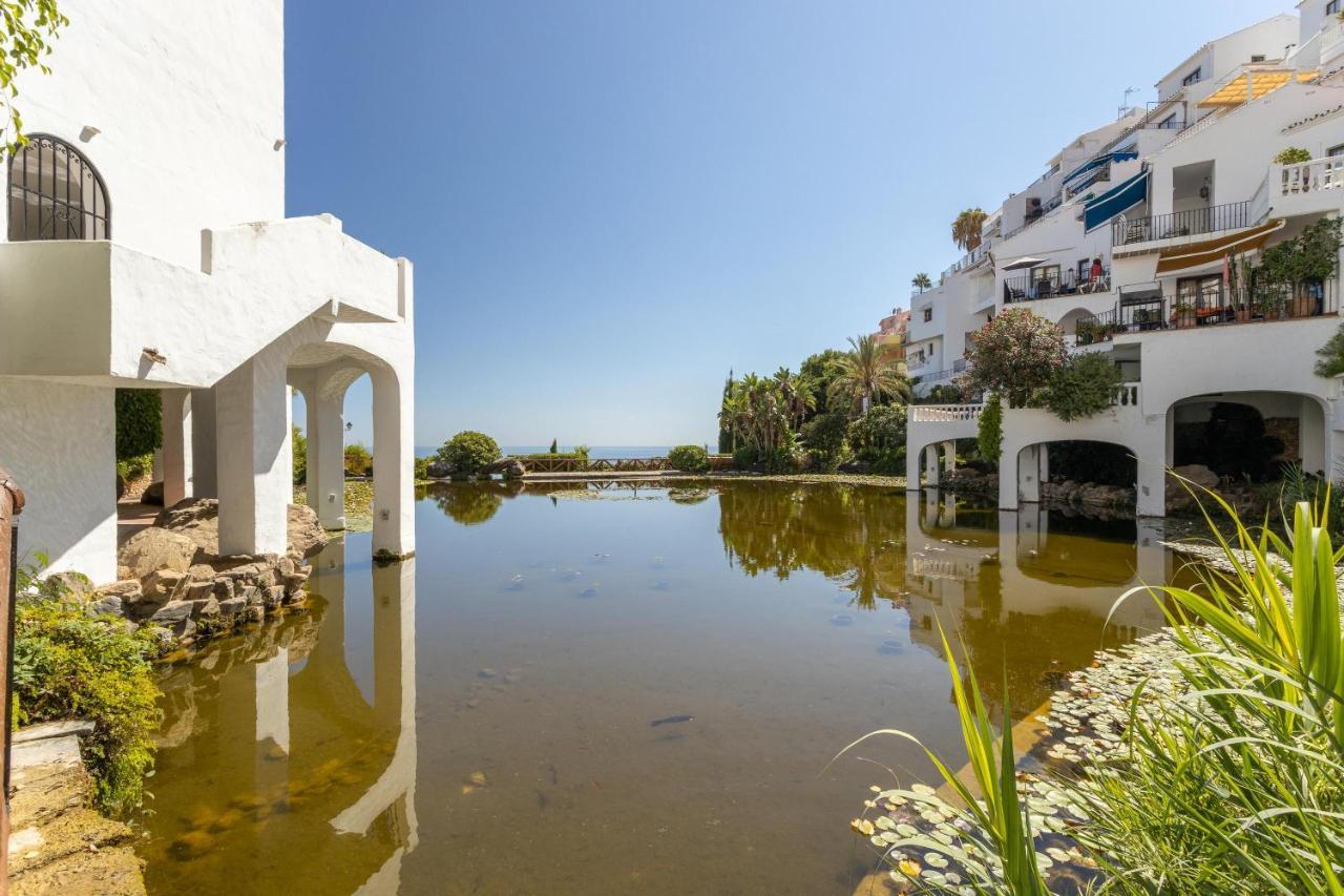 Capistrano Playa Apartment Nerja Exterior photo