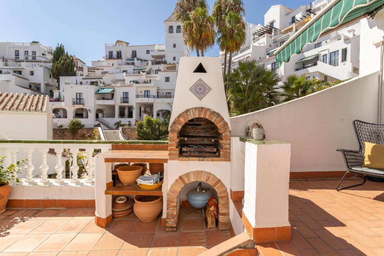 Capistrano Playa Apartment Nerja Exterior photo
