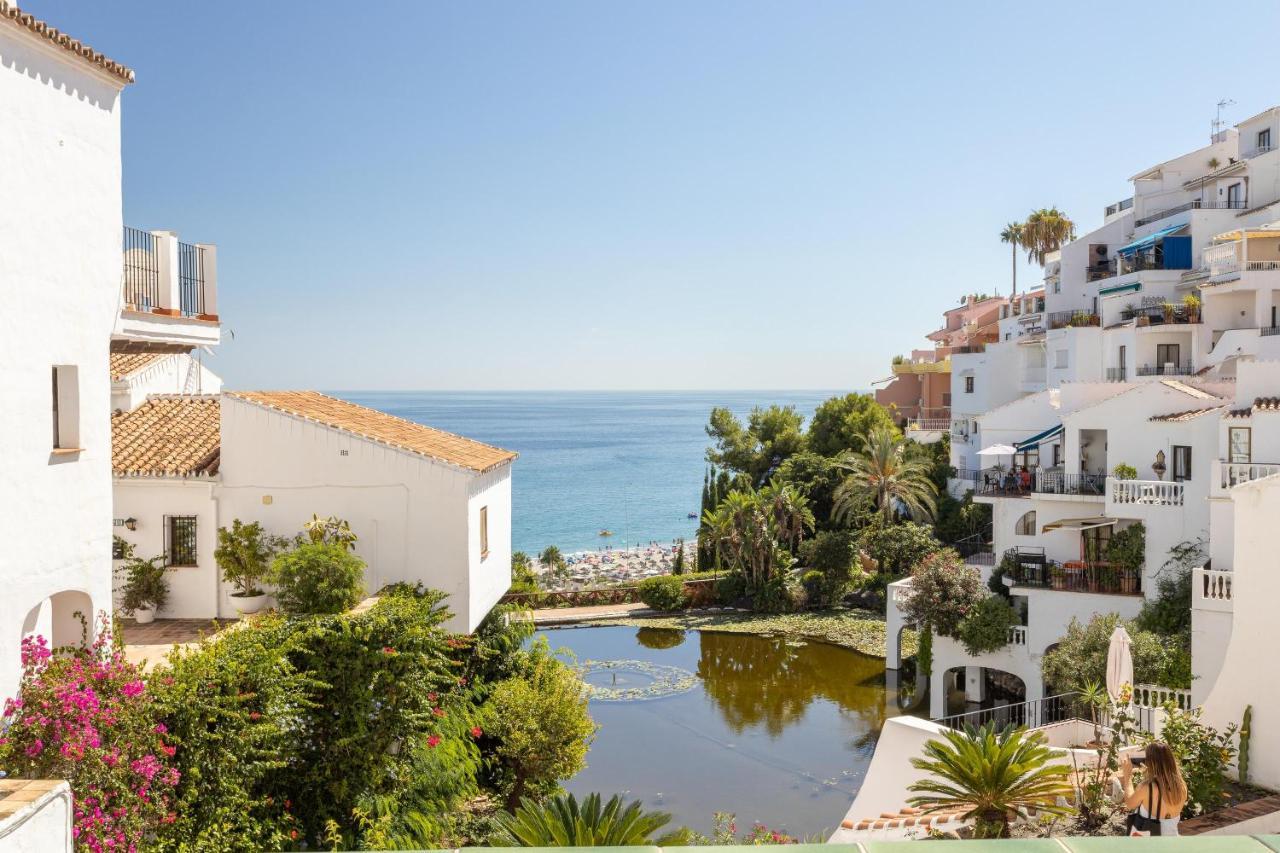 Capistrano Playa Apartment Nerja Exterior photo